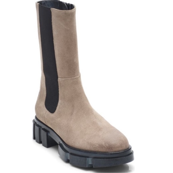 Free People Brooks chelsea lug sole boots 39.5 - Picture 3 of 8